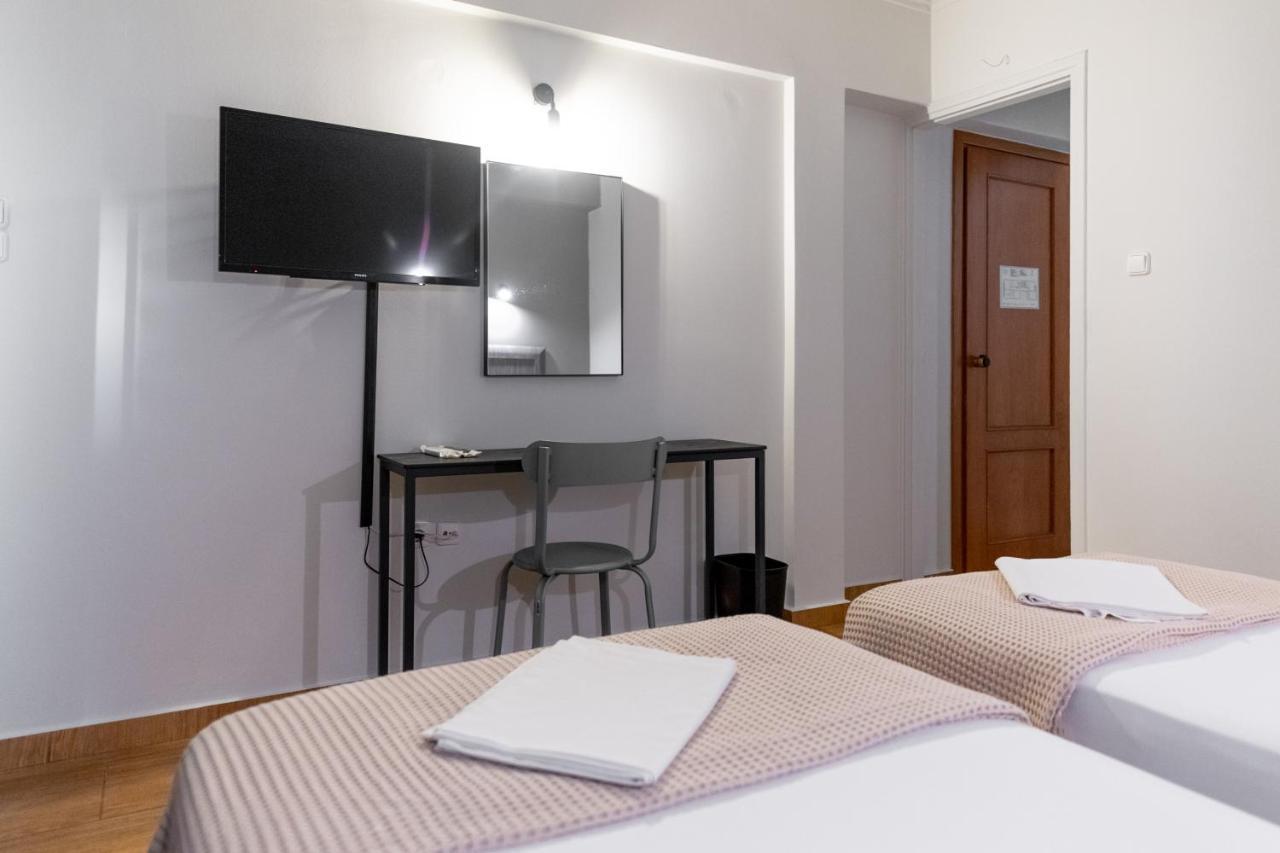 Stalis Hotel Athena Bagian luar foto