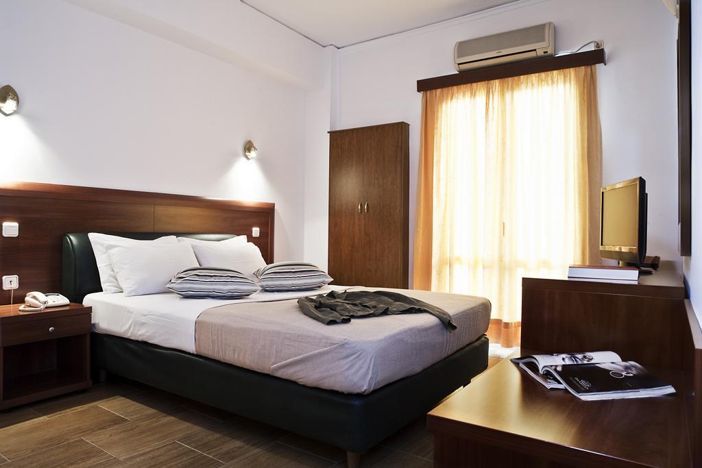 Stalis Hotel Athena Bagian luar foto